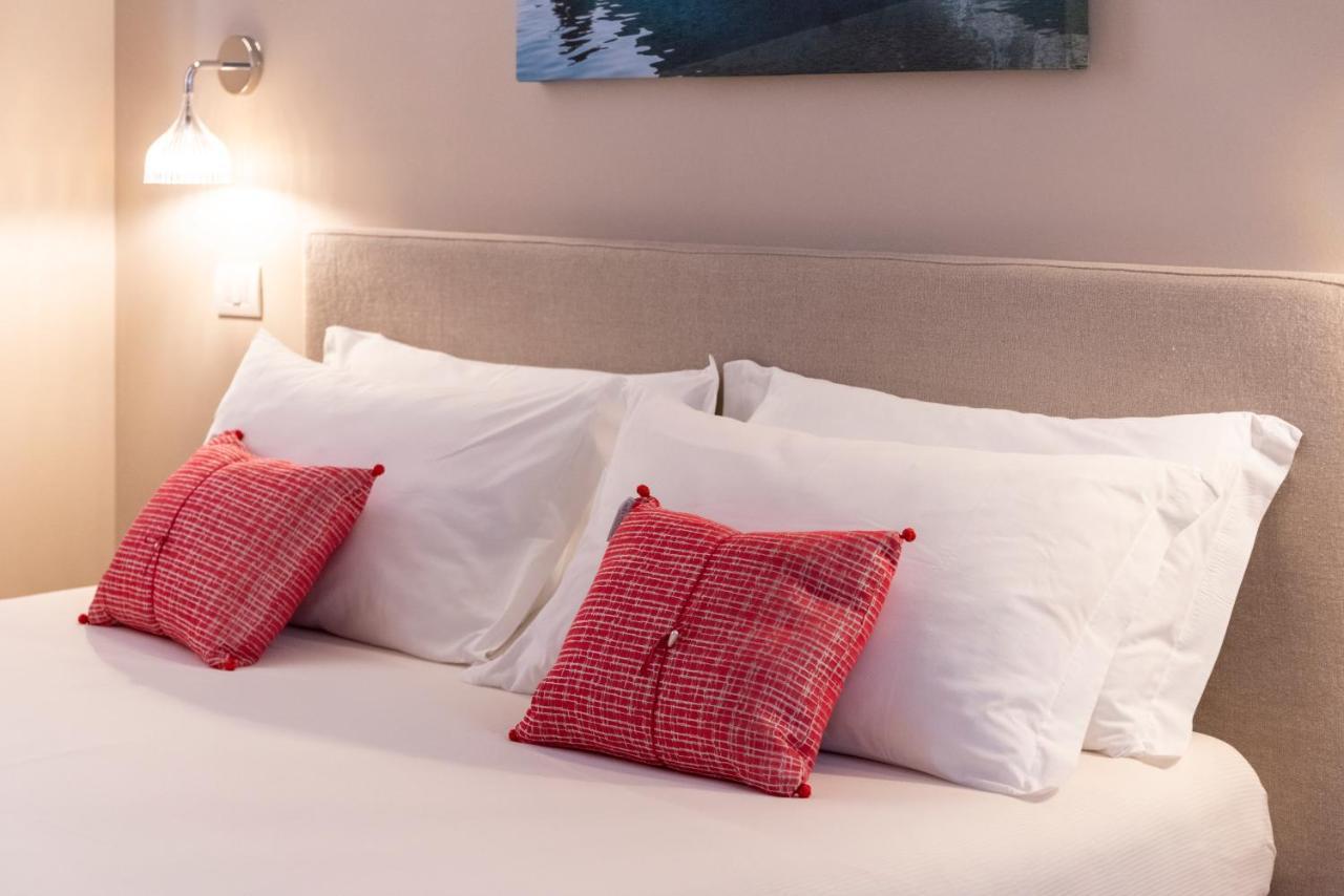 Time To Be - Luxury Apartments Centro Storico Πεσκιέρα ντελ Γκάρντα Εξωτερικό φωτογραφία